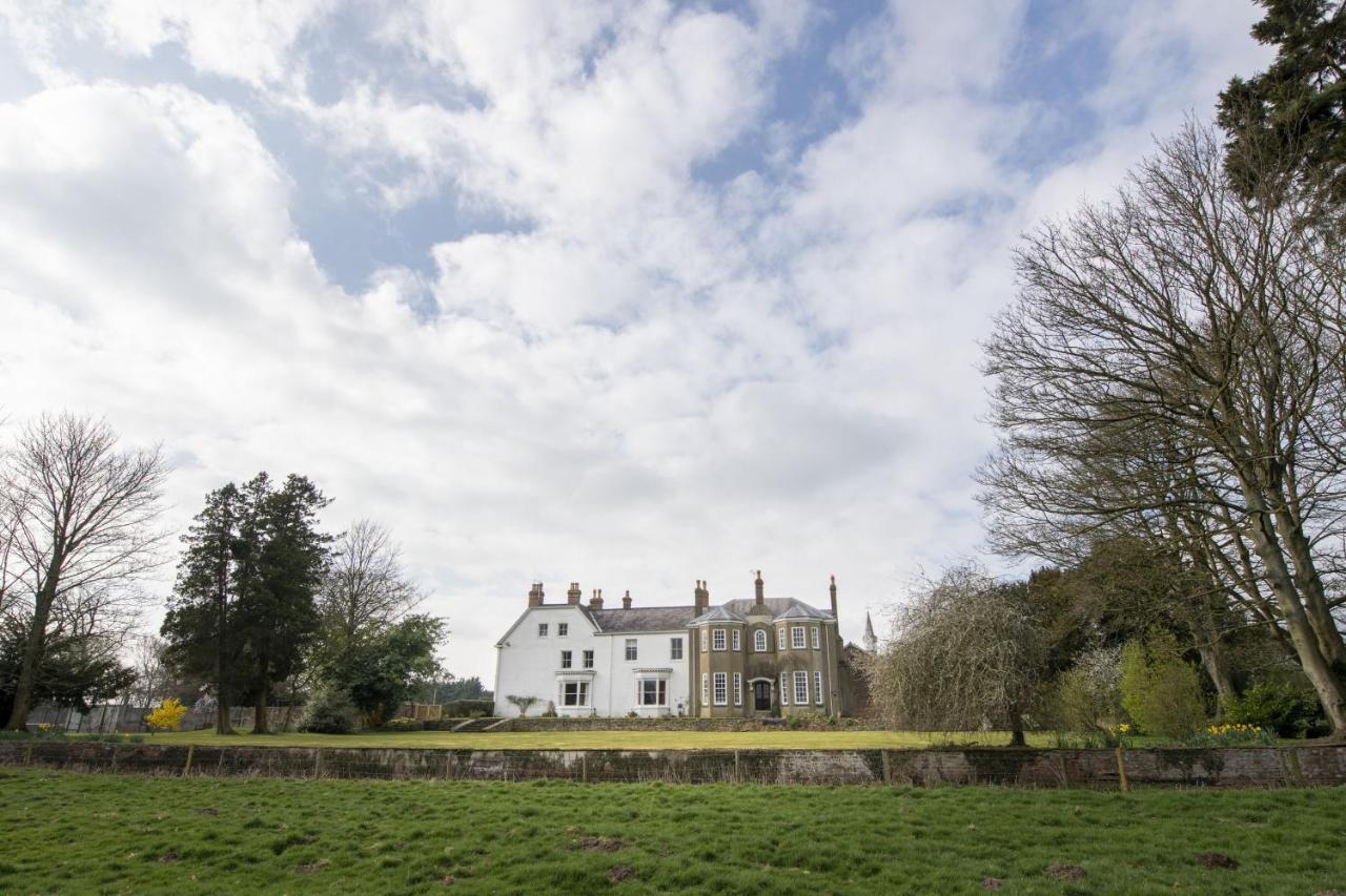 Upper Helmsley Hall York Luaran gambar
